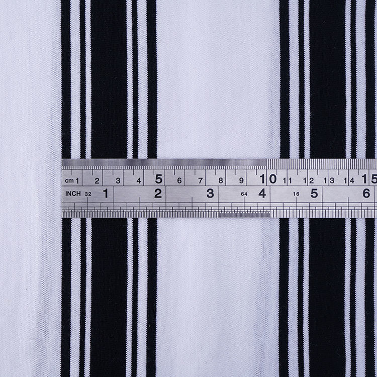Eenzijdig gestreepte gebreide garen gekleurd 32S 175cm voor sportkleding