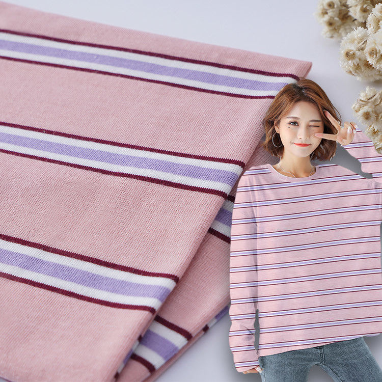 Garn gekleurd Comfortabel, huidvriendelijk en gezond gestreepte katoenen weefsels voor casual wear