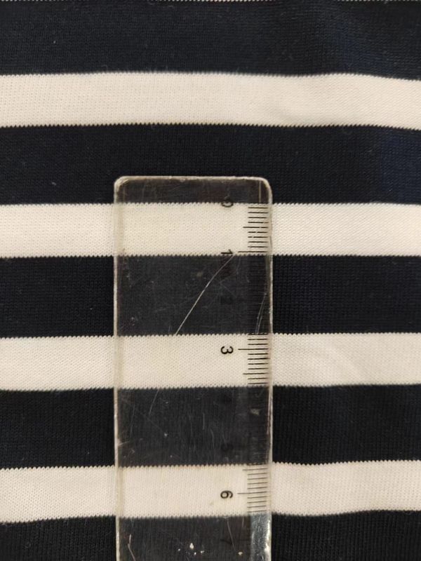 Anti-pilling en elastisch gezellig snel drogen gestreept materiaal stof voor T-shirt