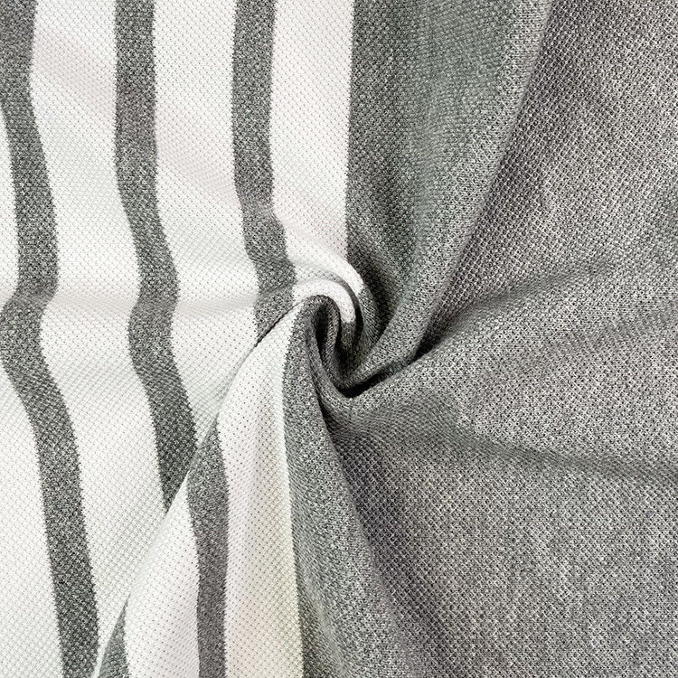 Zacht en ademend gestreepte katoenen stof voor T-shirt met elastische vezels voor perfecte pasvorm