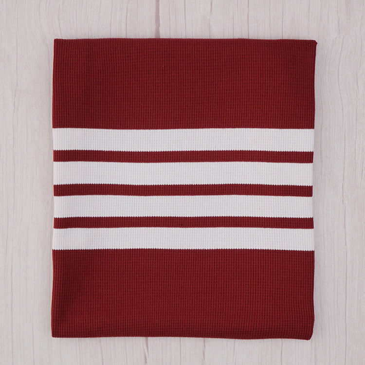 Vriendelijk voor de huid, comfortabel en vochtopvangend gestreepte gebreide stof voor sportkleding