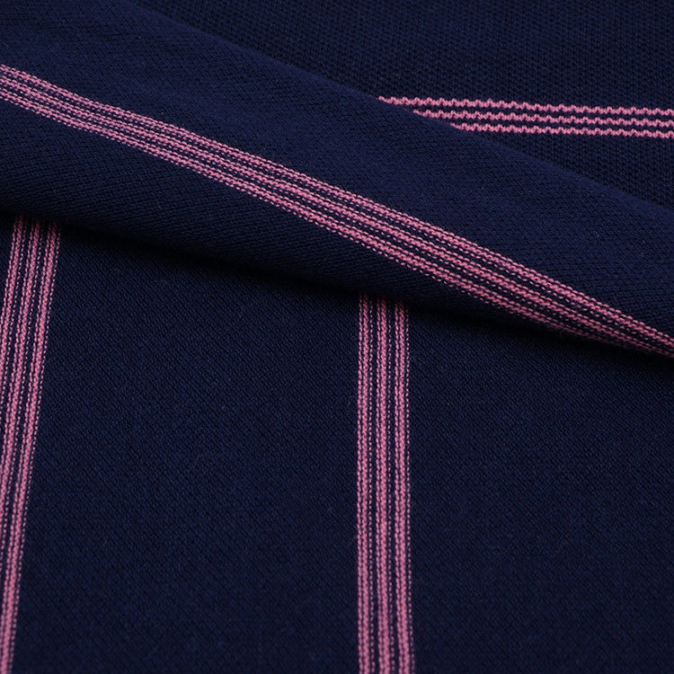 Comfortabel en duurzaam huidvriendelijk adembenemend gestreepte gebreide stof voor polo shirt