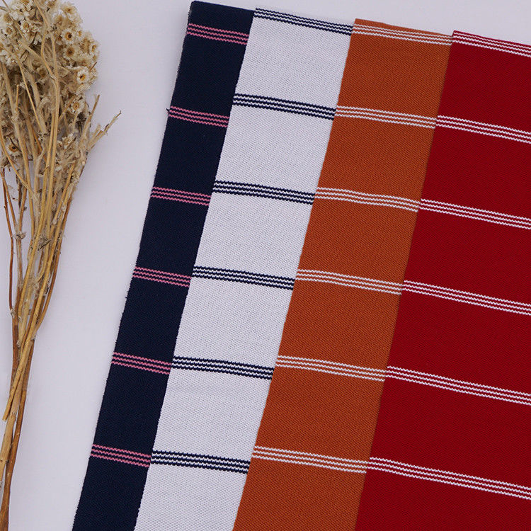 Comfortabel en duurzaam huidvriendelijk adembenemend gestreepte gebreide stof voor polo shirt