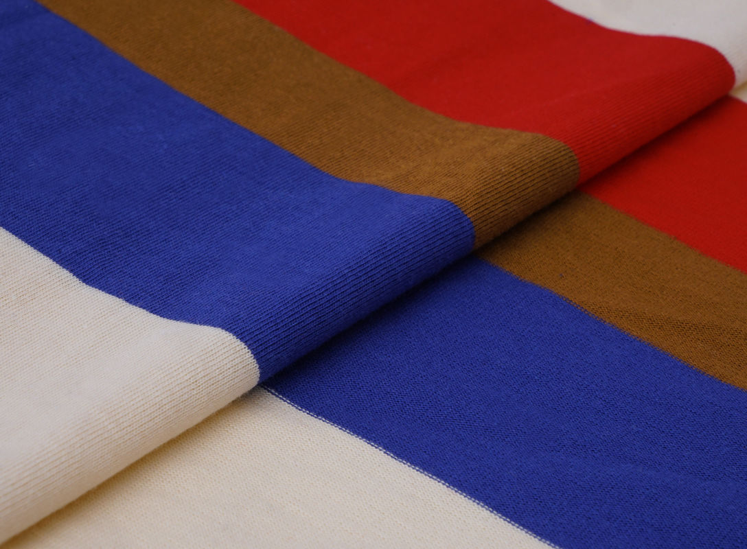 Natuurlijke huidvriendelijke 40S Pure Cotton Plain Weave Striped Stripe Stof Voor T-Shirt