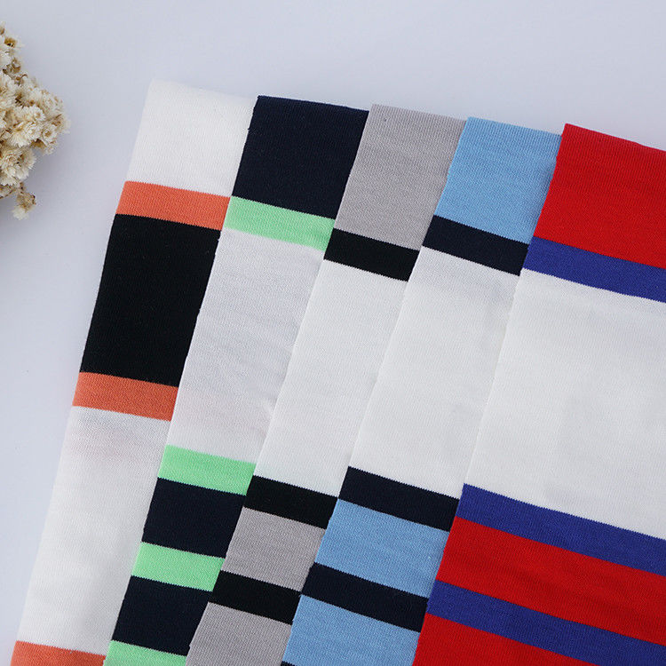 Comfortabel geschikt en sterk Duurzaam gezond gestreept materiaal Stof voor casual wear