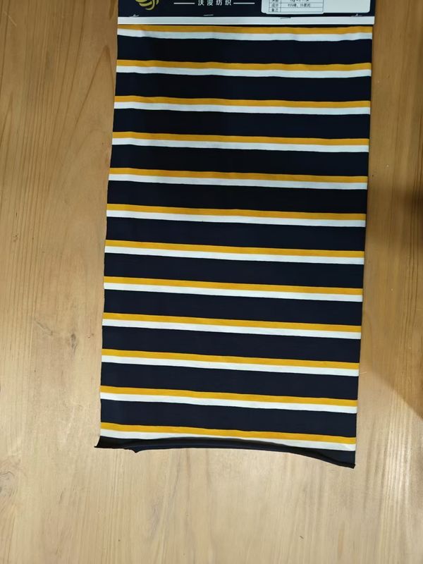 Elastisch en comfortabel en zacht en duurzaam Stylish gestreepte stof voor casual wear