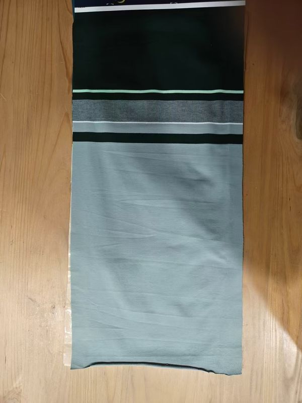 Zweet absorberend ademend en comfortabel en duurzaam gestreept materiaal stof voor casual wear