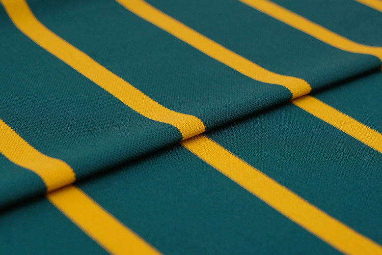 Adembenemend en glanzend Stijlvol en huidvriendelijk Mercerized Cotton Pique gebreide stof voor polo shirt
