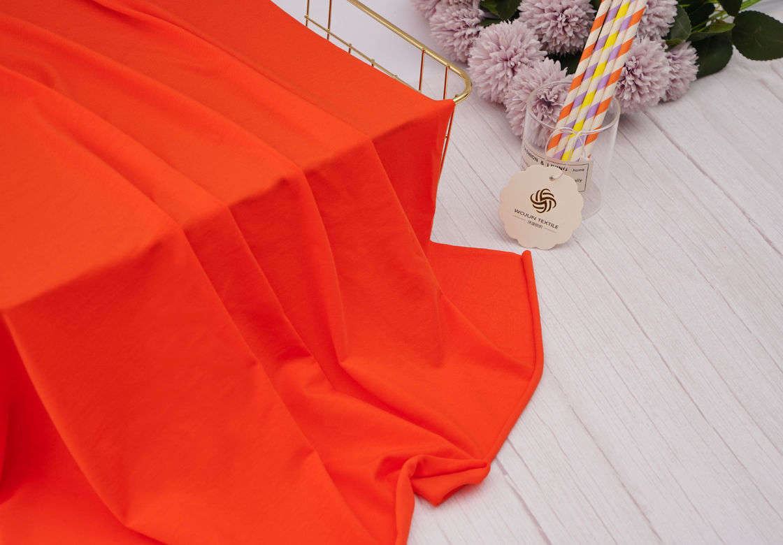 Natuurlijke hoogwaardige, glanzende, comfortabele, ademend gestreepte gebreide stof voor T-shirts