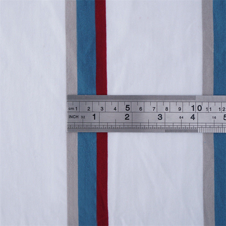 Natuurlijke en comfortabele zachte en gladde gestreepte gebreide stof voor casual wear