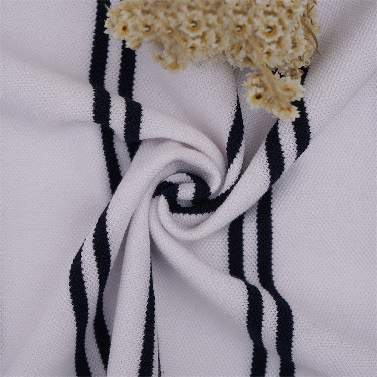 Ademend en comfortabel en huidvriendelijk gestreepte gebreide stof voor polo shirt