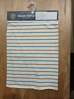 Adembenemend, warm en vocht-absorberend katoen Frans Terry stof voor hoodie