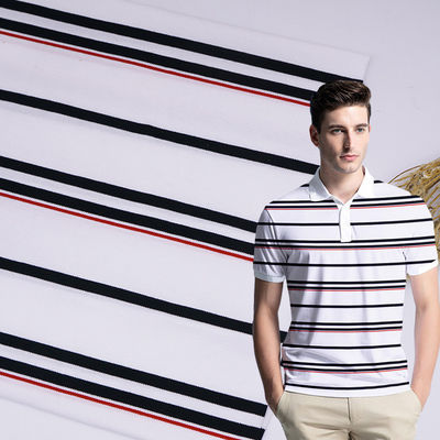 Zacht en vocht-absorberend en glad gestreepte gebreide stof voor casual wear