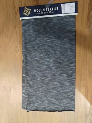 Glanzend Comfortabel en Stijlvol en Comfortabel gestreepte stof voor T-shirt