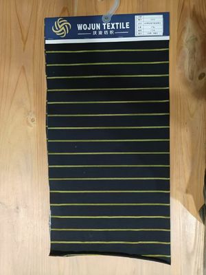 Goede prijs. Strak geweven slijtvast en rimpelvast gestreepte stof voor polohemden online