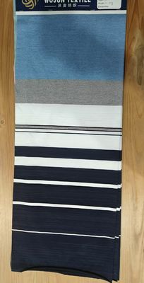 Zacht, elastisch, comfortabel en duurzaam gestreepte stof voor casual wear