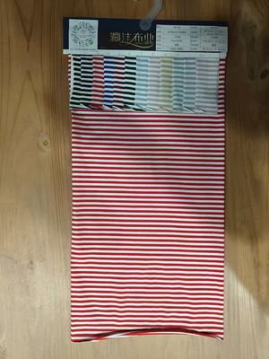 Goede prijs. Zacht en huidvriendelijk Comfortabel gestreepte stof voor T-shirt online