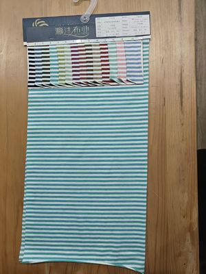 Goede prijs. Makkelijk te verzorgen en duurzaam en huidvriendelijk gestreepte breistof voor T-shirt online