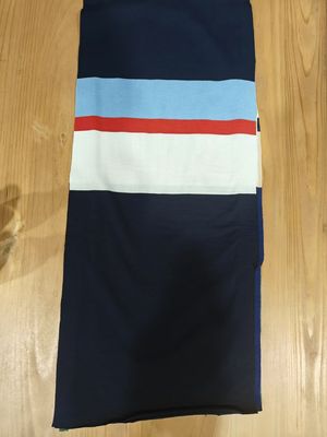 Soepel en modieus Comfortabel Helder Graan gestreepte gebreide stof voor polo shirt