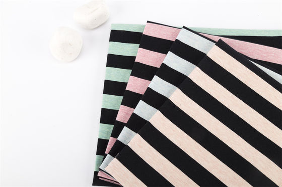 Huidvriendelijke en mooie en gezonde gestreepte stof voor casual wear