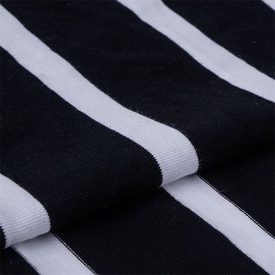 Stof met strakke strepen, durf en glad, adembenemend en zweet-absorberend, voor casual wear